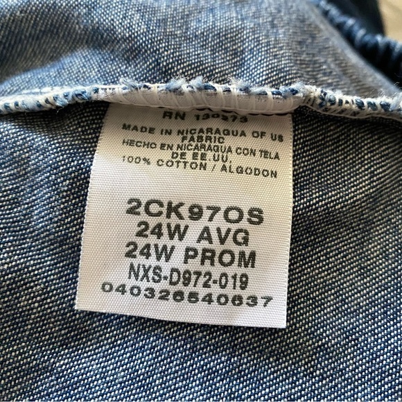 Chic Shorts Women’s Plus Size 24W Average Blue Stretch Pockets - Picture 4 of 10